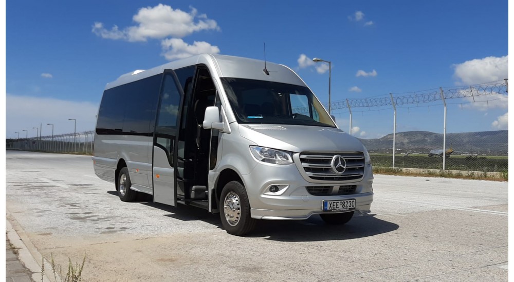 Mercedes benz Sprinter 18 seaters mini bus