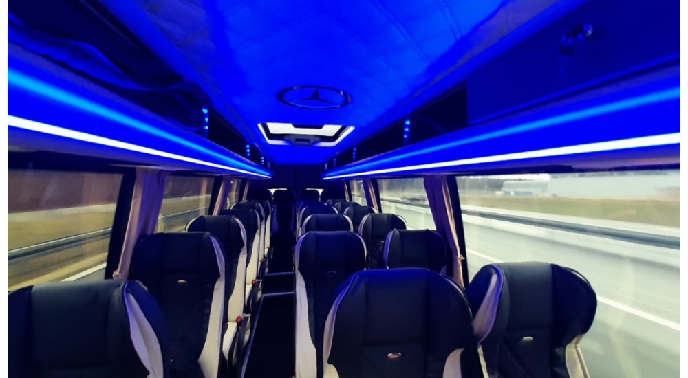 Mercedes benz Sprinter 18 seaters mini bus